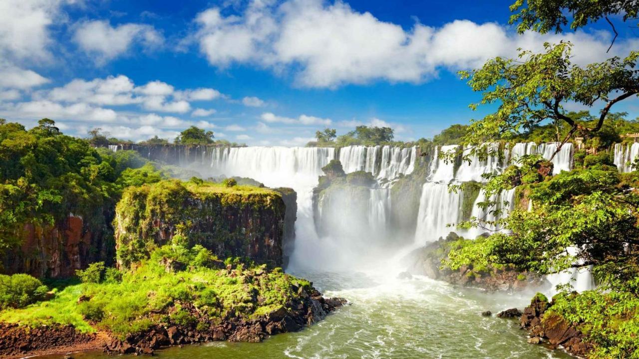 Hotel AATRAC Iguazú Puerto Iguazú Kültér fotó