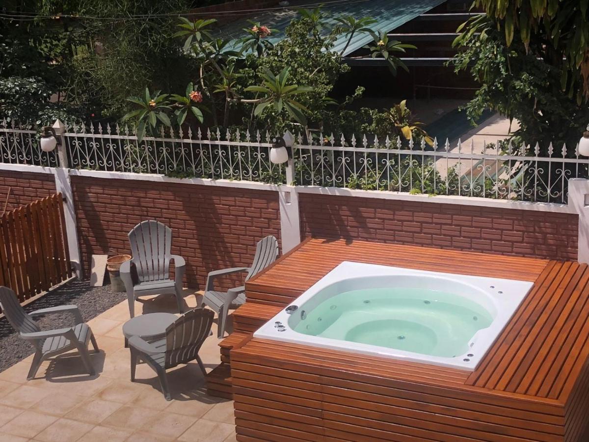 Hotel AATRAC Iguazú Puerto Iguazú Kültér fotó